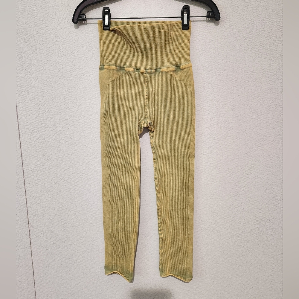 Free People Movement 7/8 Happiness Runs Ribbed Leggings Medium Sparkling Citrus - Picture 5 of 6